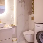 Luxury Mostek