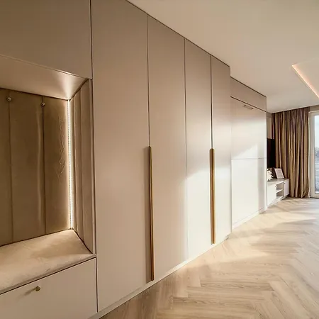 Luxury Mostek Апартаменты *