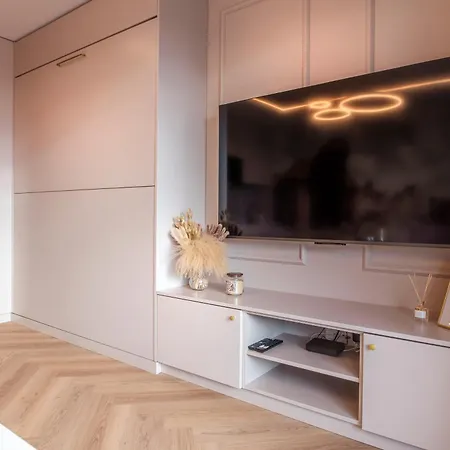 Luxury Mostek Danzig